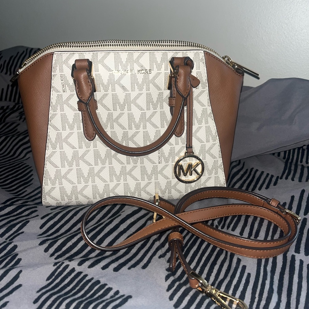 Medium size bag